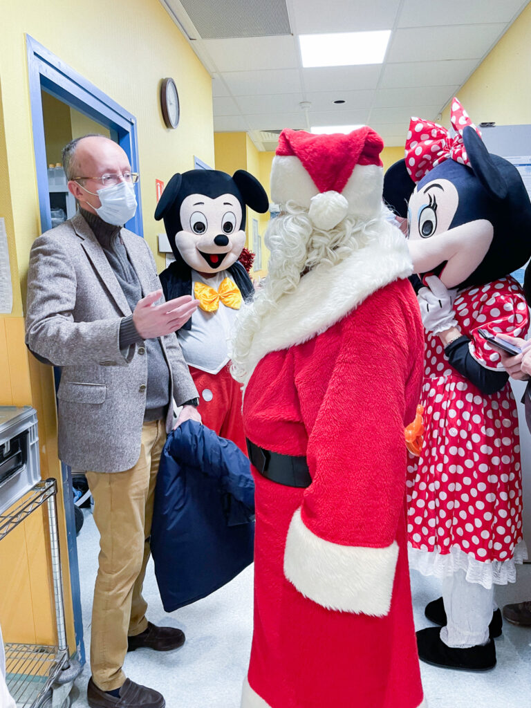Monsieur le Préfet et le Père Noël