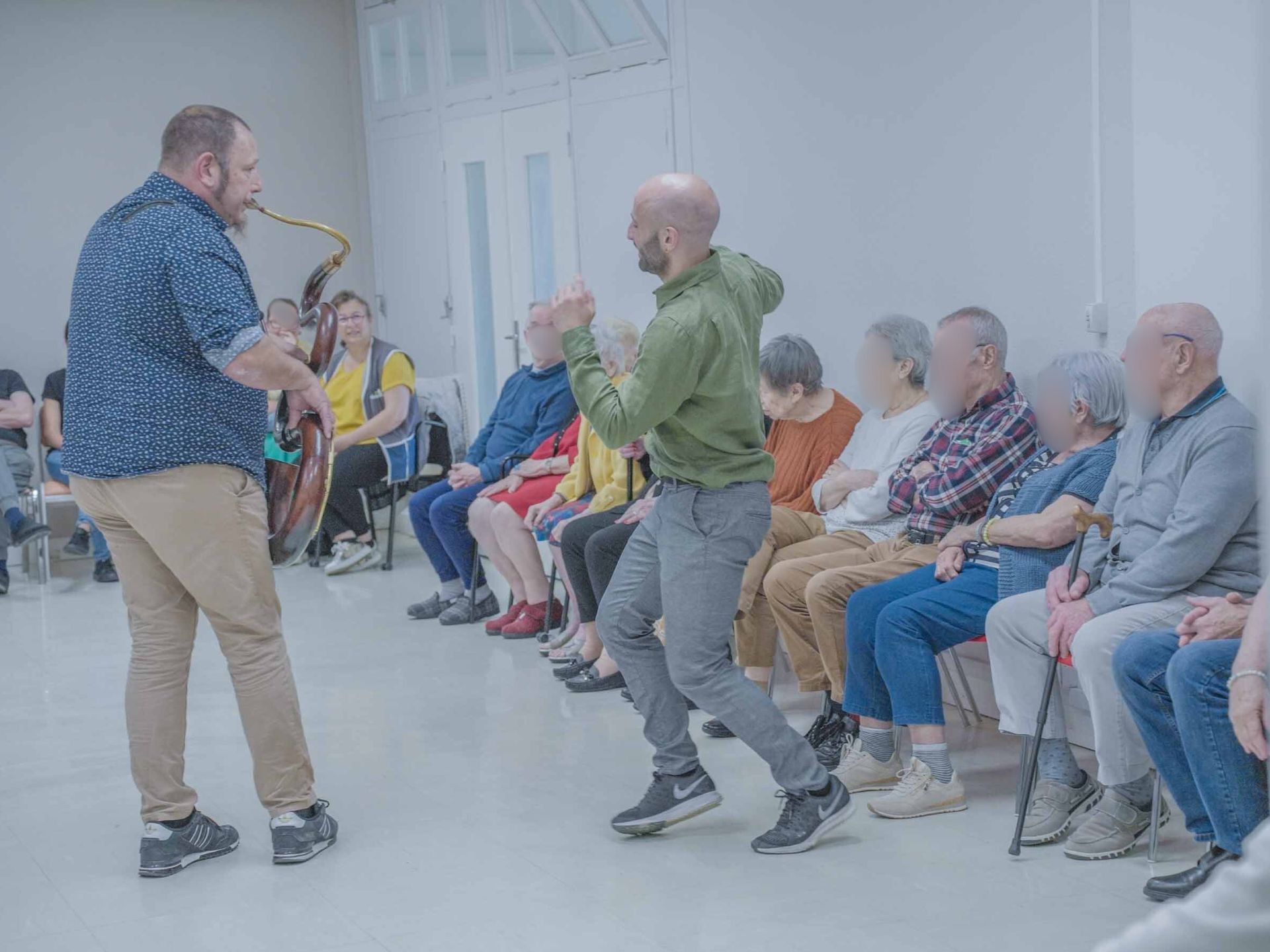 animation ehpad art musique concert danse gérontologie gériatrie (3)